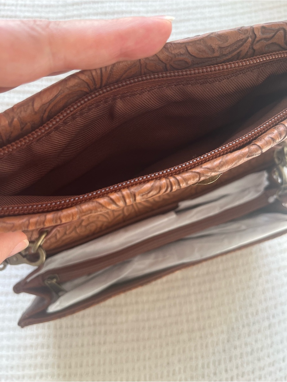 Frye Brown crossbody bag NWT - Picture 7 of 11